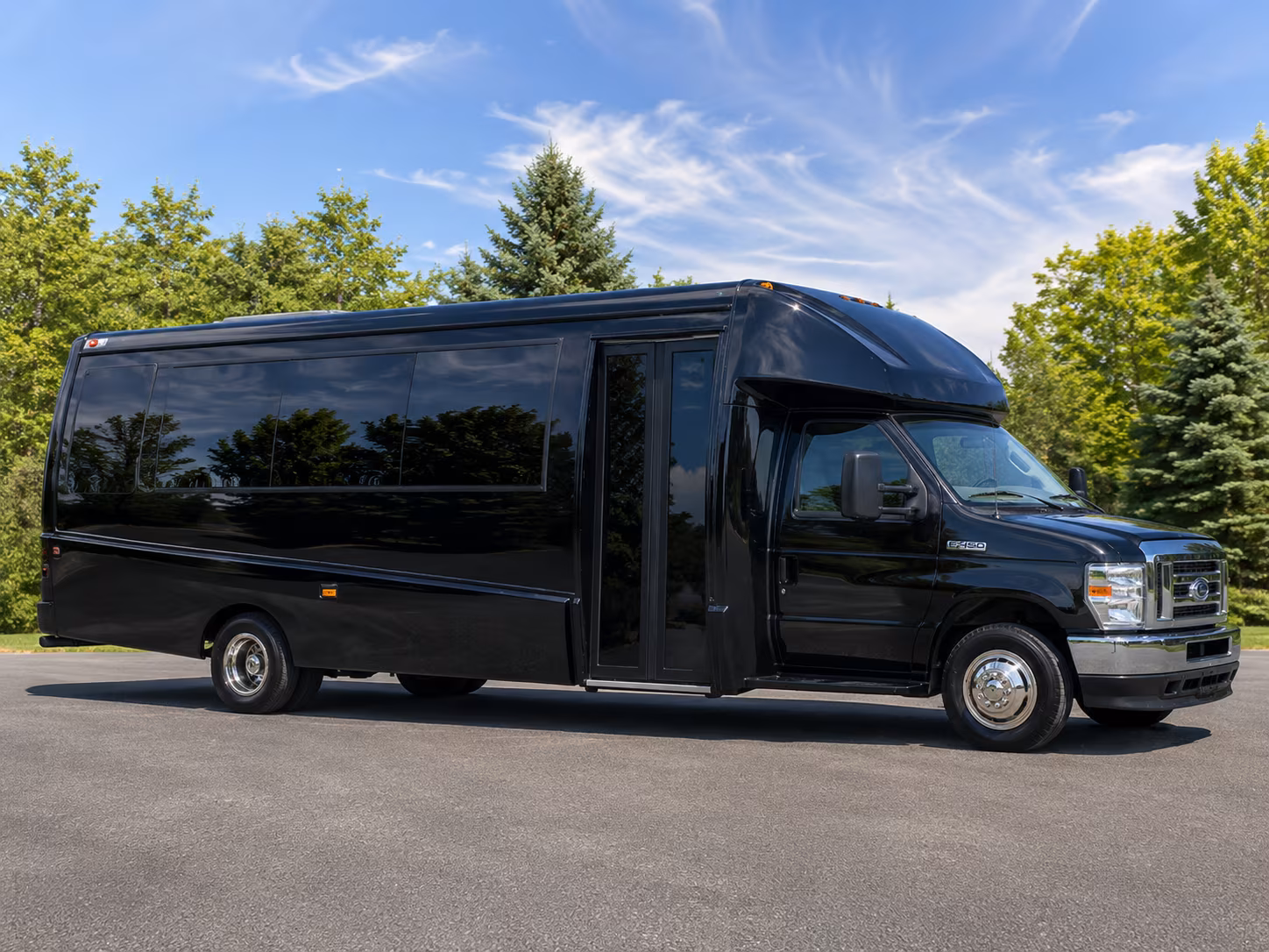 minibus rentals for smaller concert groups across the permian basin