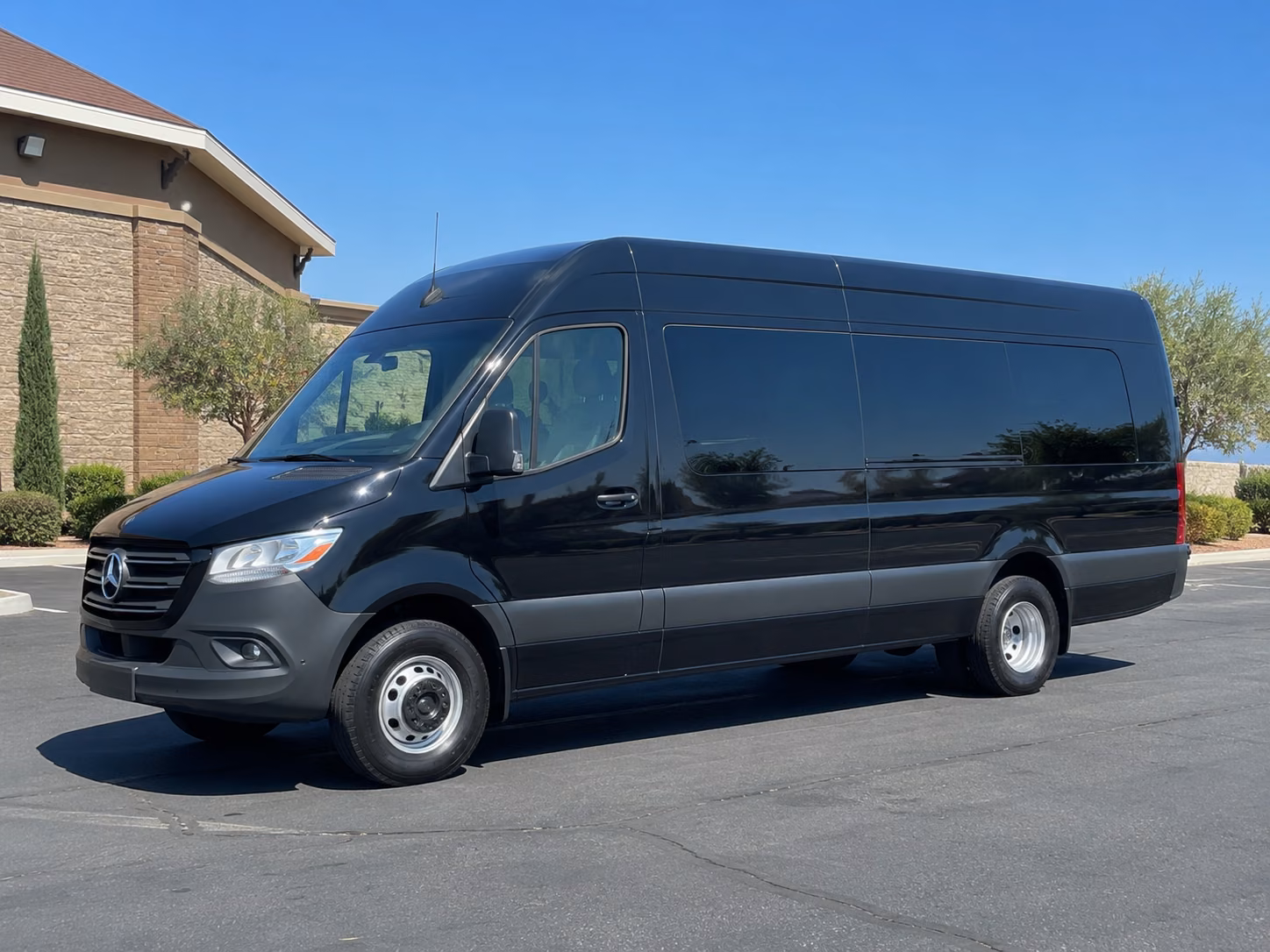 reserve transportation for your next wedding 2